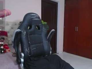 cristal-horny19