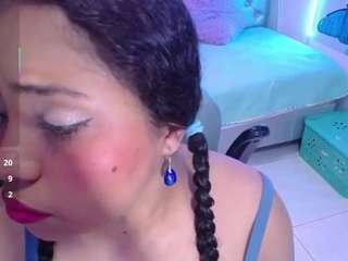 cristal-horny19