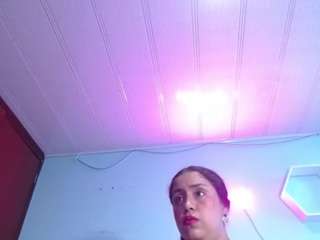 cristal-horny19