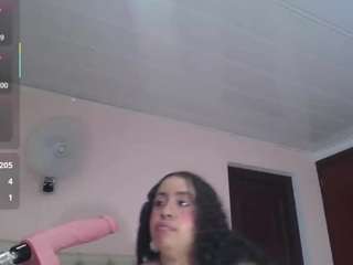 cristal-horny19