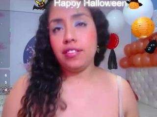 cristal-horny19