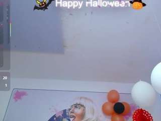 cristal-horny19