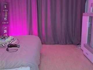 le modèle el1s-evans est en webcam porno dans un show sur le site camsoda, il possède les tags suivants: ahegao,spank,no smoking,ass,orgasm,pussy,sexting,sexy,shaved pussy,skinny,stockings,natural,tease,teen 18,thin,twerking,virgin,wet,yoga,young adult