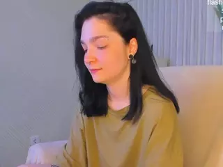 Luna-Moon13's Live Sex Cam Show
