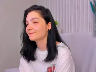 Luna-Moon13's Live Sex Cam Show