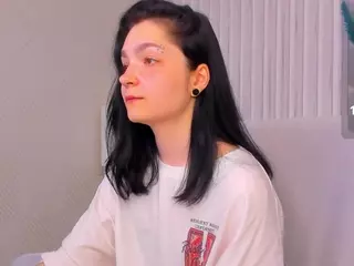 Luna-Moon13's Live Sex Cam Show