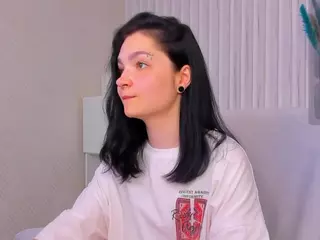 Luna-Moon13's Live Sex Cam Show
