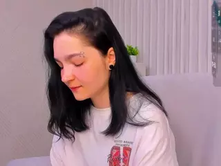 Luna-Moon13's Live Sex Cam Show