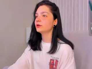 Luna-Moon13's Live Sex Cam Show