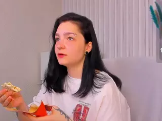 Luna-Moon13's Live Sex Cam Show