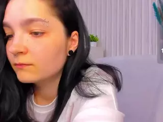 Luna-Moon13's Live Sex Cam Show