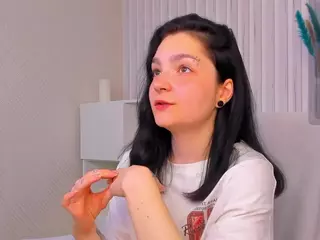 Luna-Moon13's Live Sex Cam Show