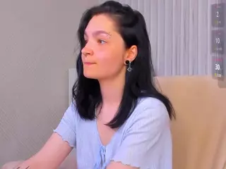 Luna-Moon13's Live Sex Cam Show