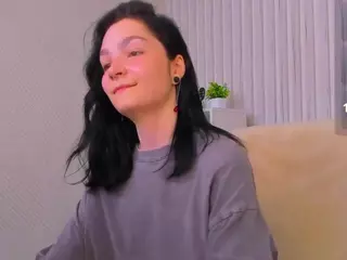 Luna-Moon13's Live Sex Cam Show