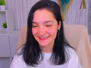 Luna-Moon13's Live Sex Cam Show