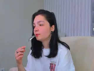 Luna-Moon13's Live Sex Cam Show