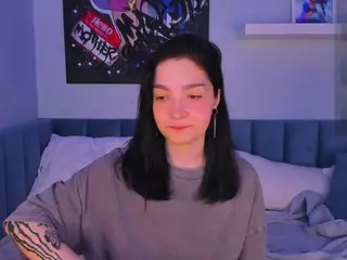 Luna-Moon13's Live Sex Cam Show