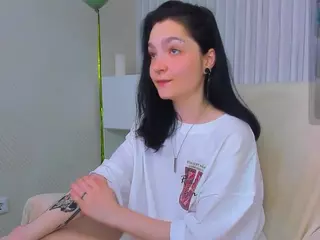 Luna-Moon13's Live Sex Cam Show