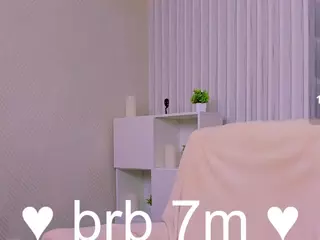 Luna-Moon13's Live Sex Cam Show