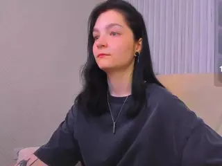 Luna-Moon13's Live Sex Cam Show