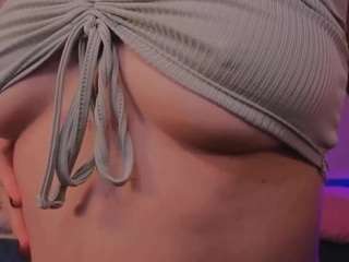 mary-tone Live Webcam on CamSoda