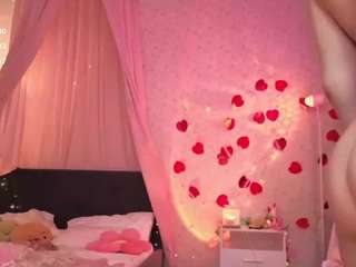 Lilly live webcam show