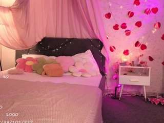 Lilly live cam preview