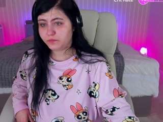 nanadaizy from CamSoda