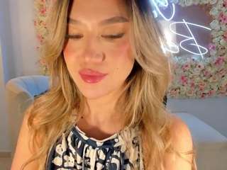rebeccahudson Live Webcam on CamSoda