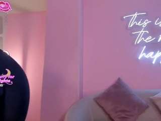 rebeccahudson's CamSoda show and profile