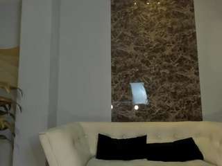 rebeccahudson's CamSoda show and profile