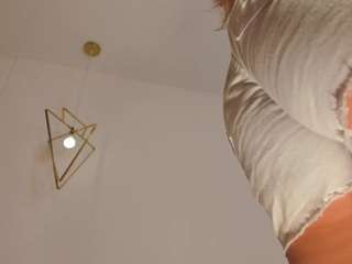 rebeccahudson's CamSoda show and profile