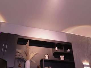 rebeccahudson's live room