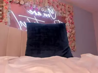 RebeccaHudson's Live Sex Cam Show
