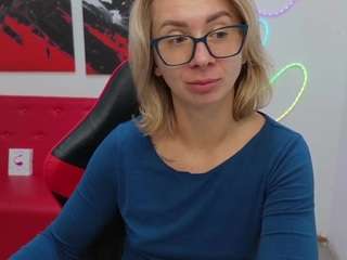 le modèle vasilisasii est en webcam porno dans un show sur le site camsoda, il possède les tags suivants: amateur,flashing,hazel eyes,lovense,no drinking,no smoking,skinny,toys,blonde hair,hd,small tits