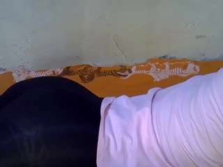 ashley-ella webcam model