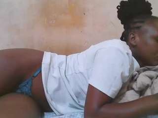 ashley-ella