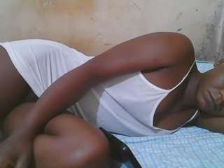 ashley-ella