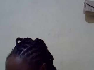 ashley-ella