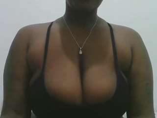 caribbeangal webcam model