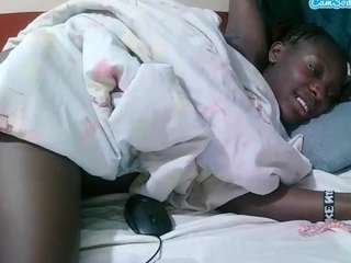 cute-lavenda12 webcam