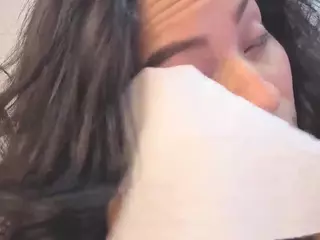 EmilyConnorr's Live Sex Cam Show