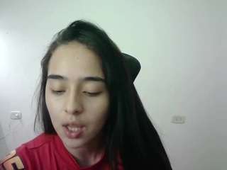 aineangeel's CamSoda show and profile