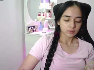 aineangeel live cam preview