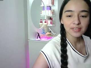 aineangeel live cam preview