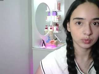 aineangeel live cam preview
