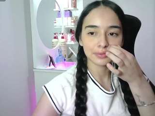 aineangeel live cam preview