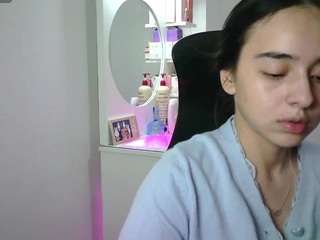 aineangeel live cam preview