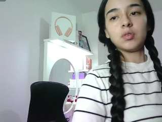 aineangeel live cam preview