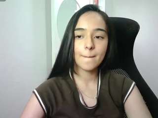 aineangeel live cam preview